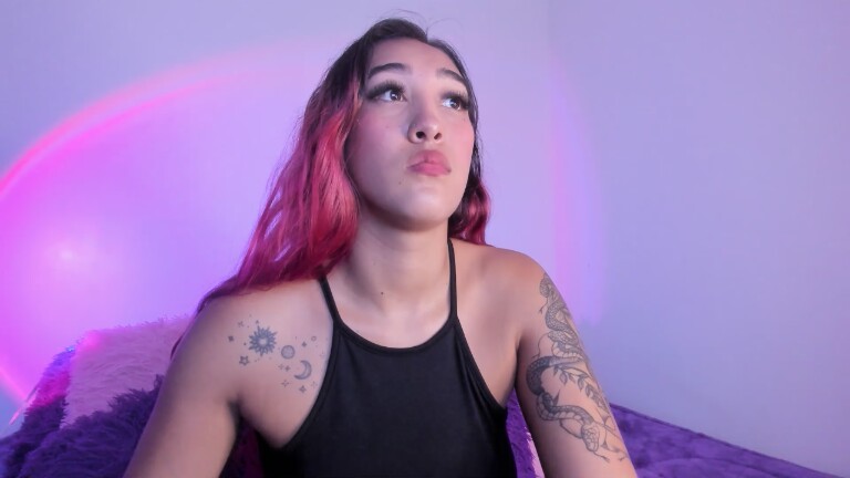 HeidyRousse's Streamate show and profile