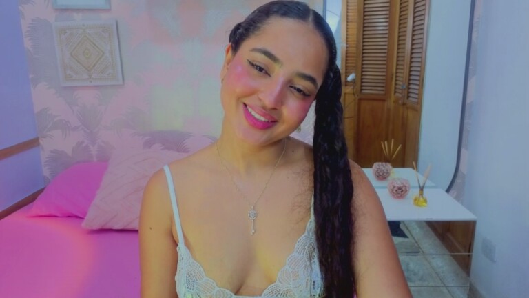 Emmaa_Thompsoon's Streamate show and profile