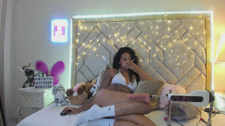 Nix_Montiel's Streamate show and profile