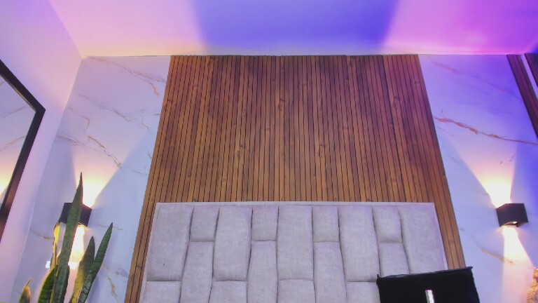 Ammbarfox's Streamate show and profile