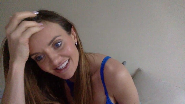 Dolly_Rose_UK's Streamate show and profile