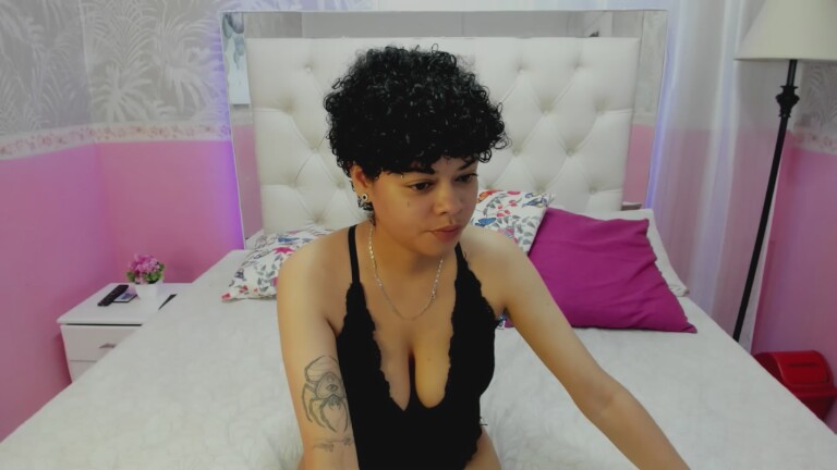 Sasha_Venom's Streamate show and profile