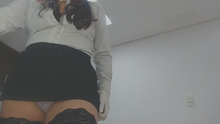 LunaDumont's Streamate show and profile