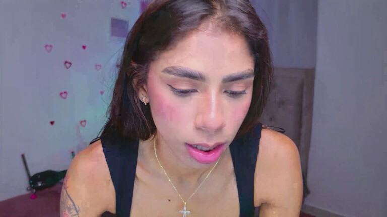 BrunetteSara's Streamate show and profile